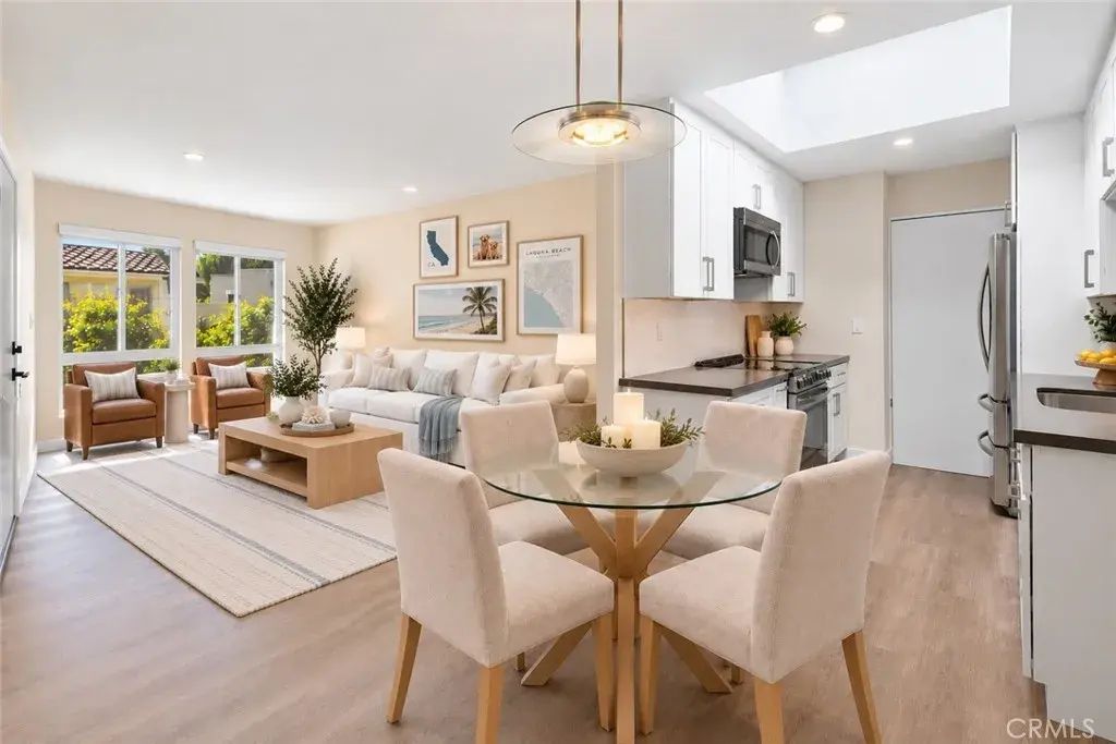 2200 Via Mariposa East, Laguna Woods