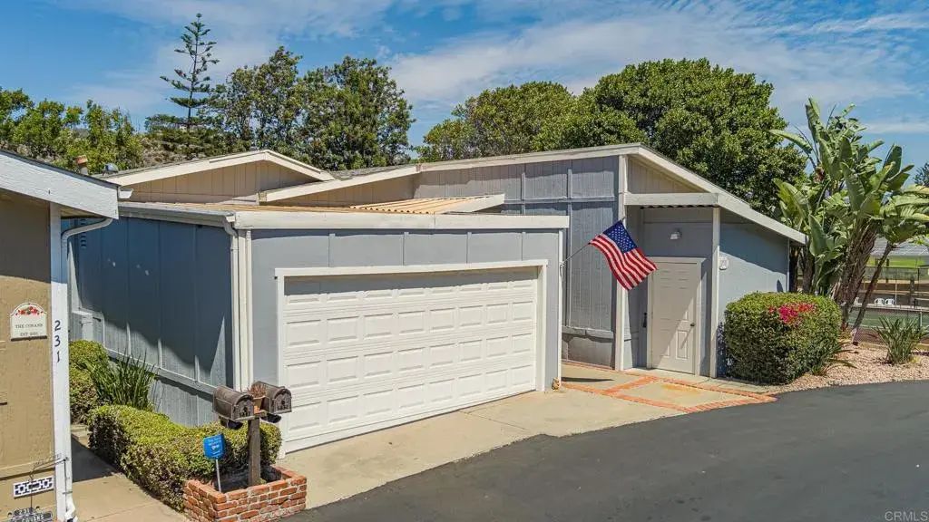 4650 Dulin Rd 232, Fallbrook