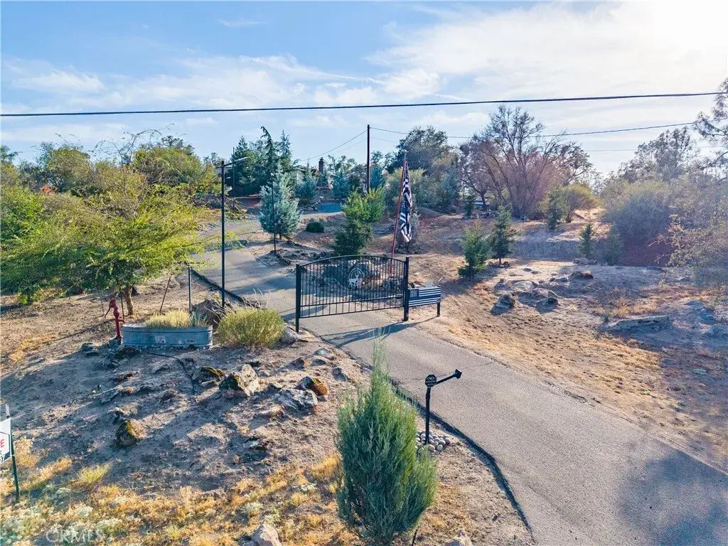 28960 Yosemite Springs, Coarsegold