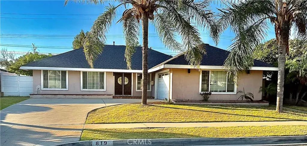 819 Vinemead, Whittier