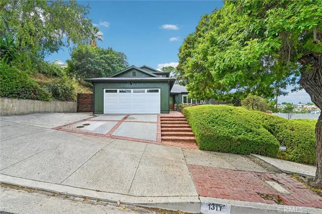1311 N Meyler, San Pedro