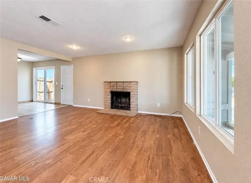 40205 162nd Street East, Palmdale