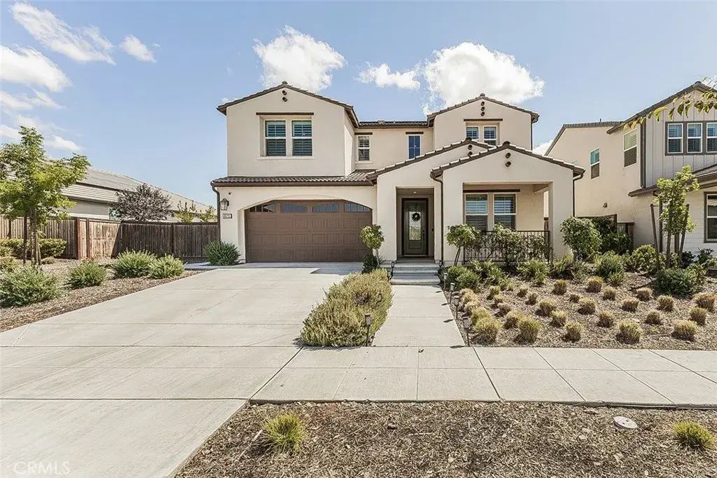 4475 Crown Bluffs Drive, Madera
