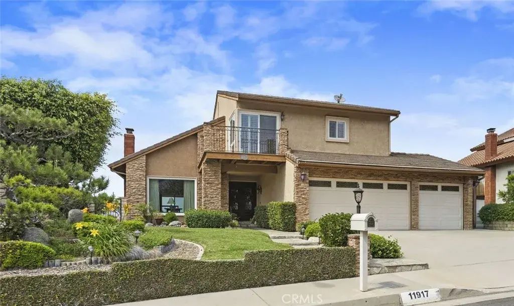 11917 Rustic Hill, Whittier