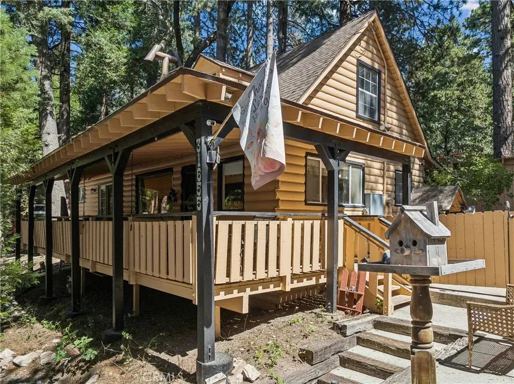 31655 Valley View, Running Springs