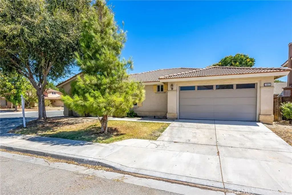 1863 Orchard Park Court, San Jacinto