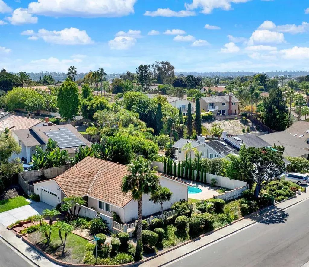 7701 Garboso Pl, Carlsbad