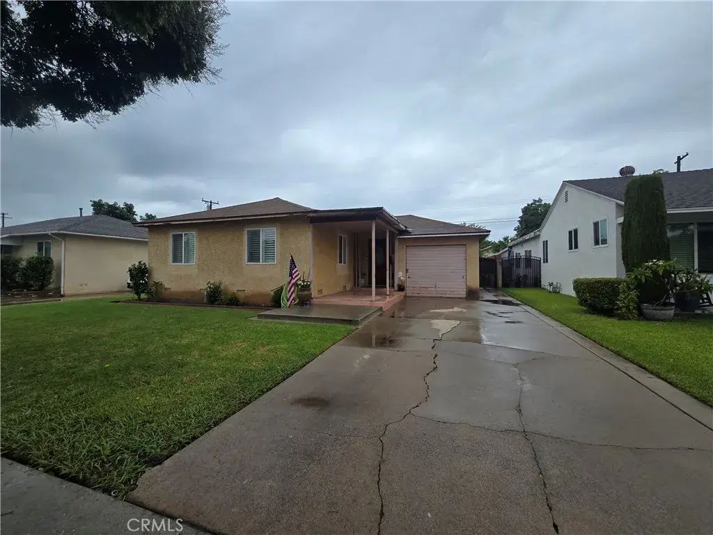 14019 Leibacher Avenue, Norwalk