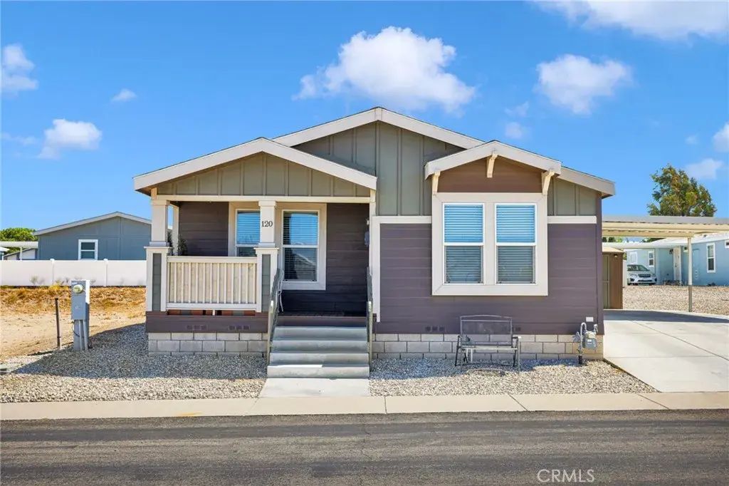 12550 Main 120, Hesperia