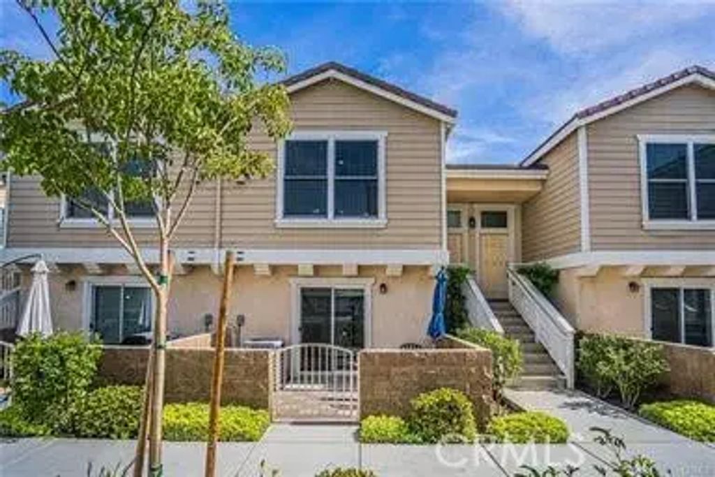 4631 Massimo, Cypress
