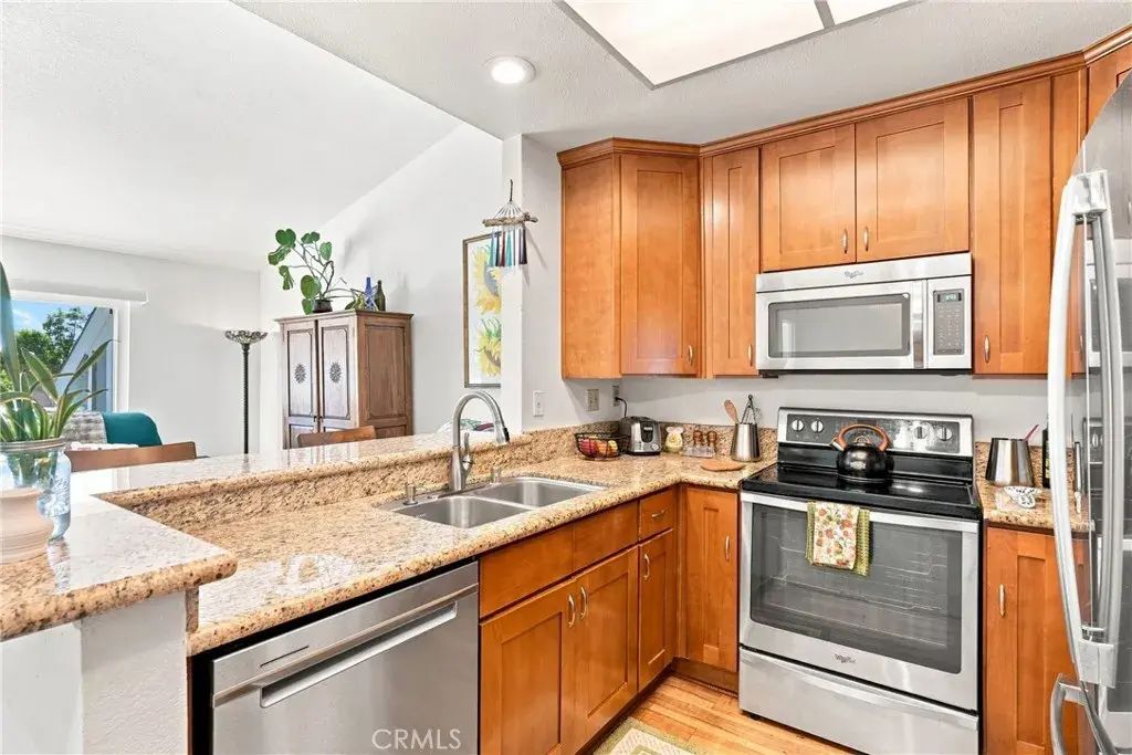 187 Huntington, Irvine