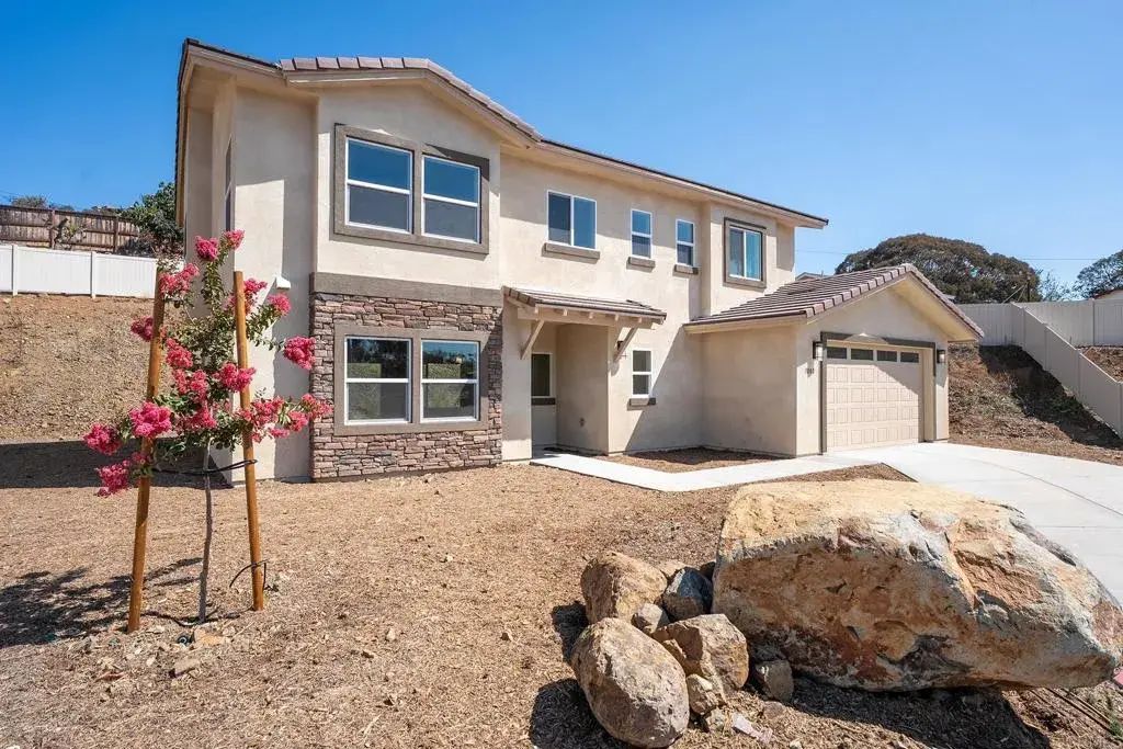 3880 Rojo Tierra Rd, La Mesa