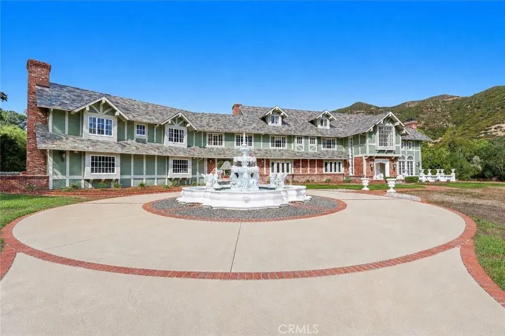 24600 Dry Canyon Cold Creek, Calabasas