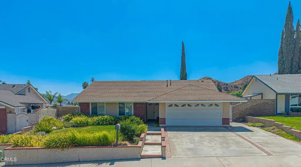 30315 Honeysuckle Hill Drive, Santa Clarita