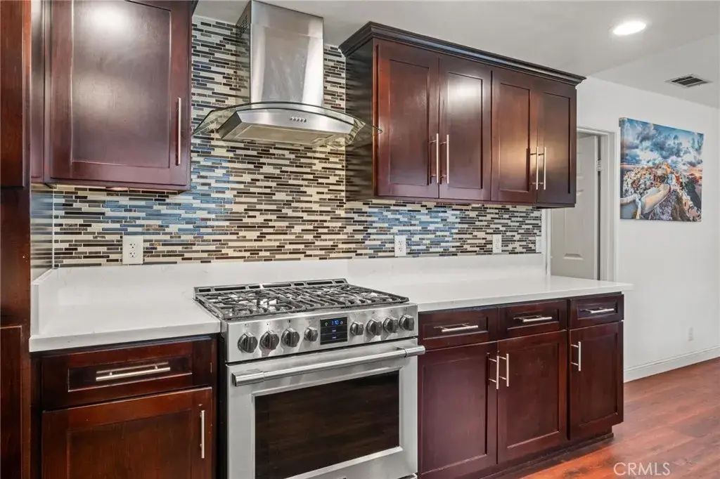 5048 W 121st Street, Hawthorne