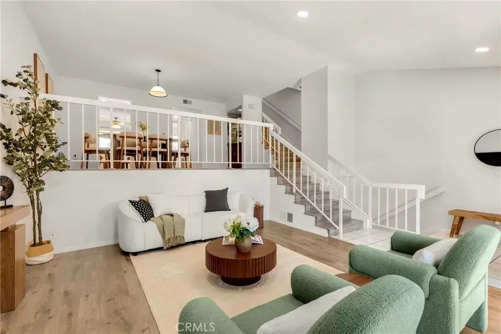6021 Lindley Avenue 12, Tarzana