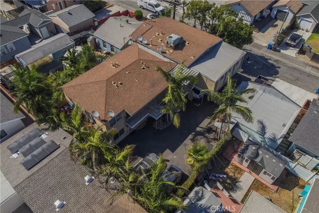 3622 E 11th, Long Beach