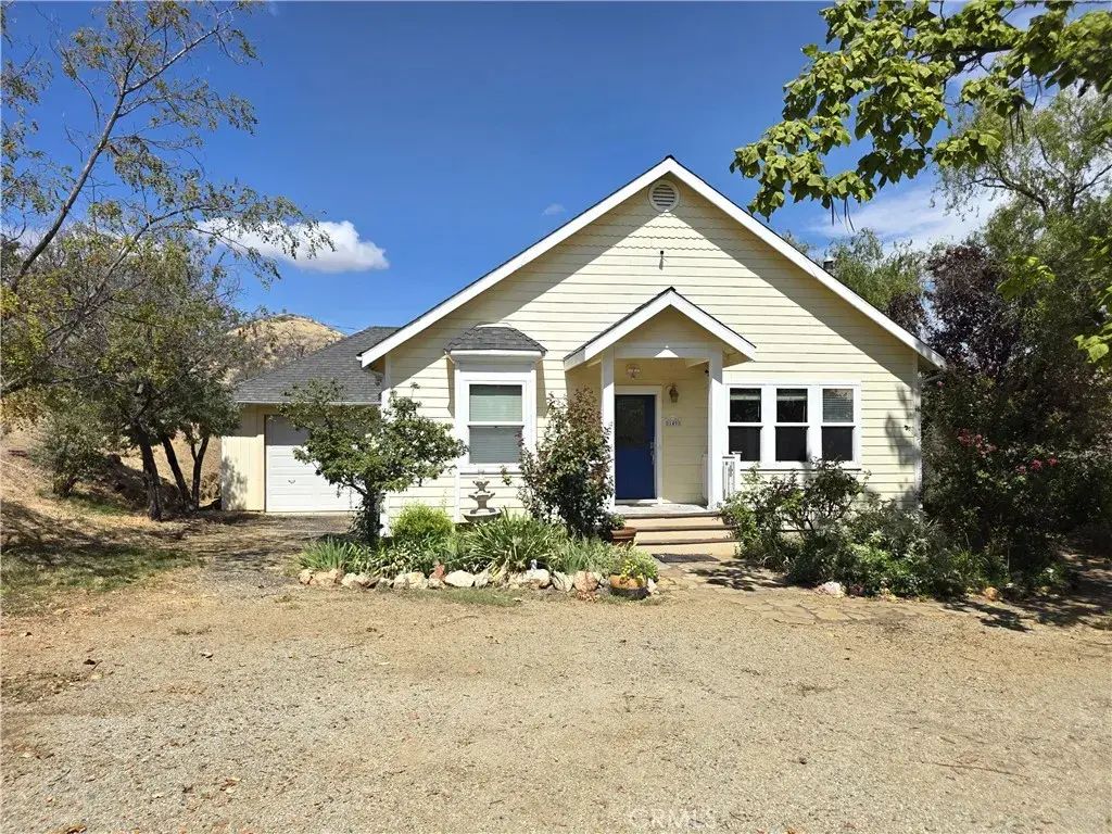 149 View Ln, Oroville