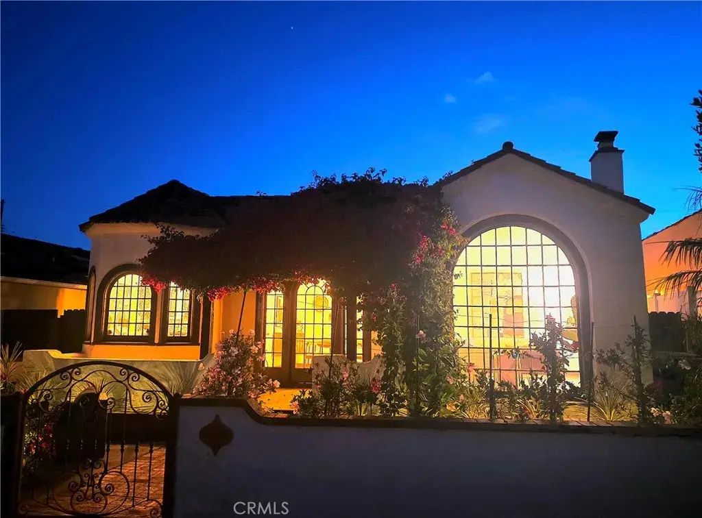 3109 Stanford Avenue, Venice