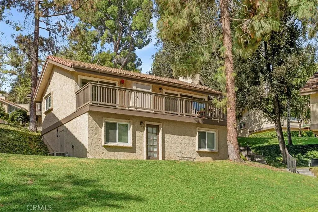 66 Mockingbird Court, Oak Park