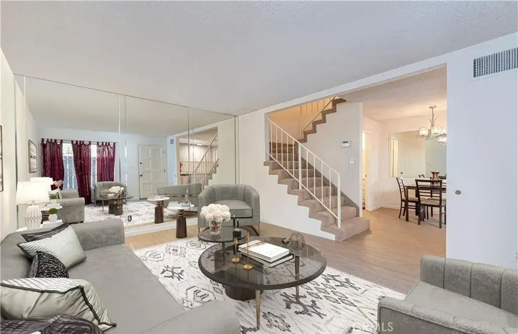 7301 Lennox Avenue D10, Van Nuys