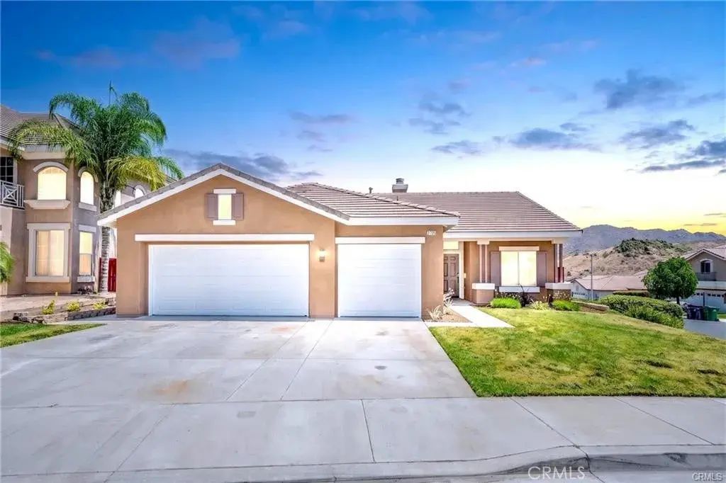 27698 Via Sol Arriva, Moreno Valley