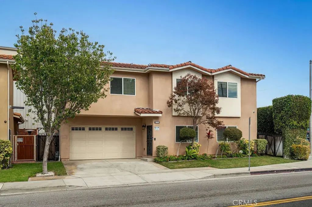 24842 Frampton Avenue, Harbor City