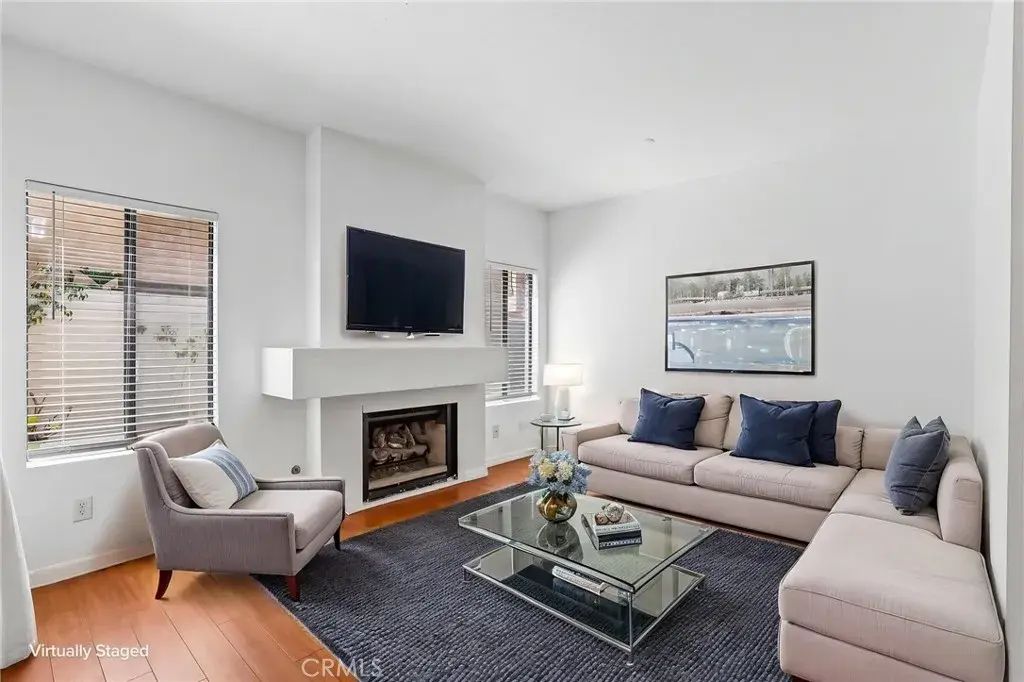 4752 Tiara Drive 103, Huntington Beach
