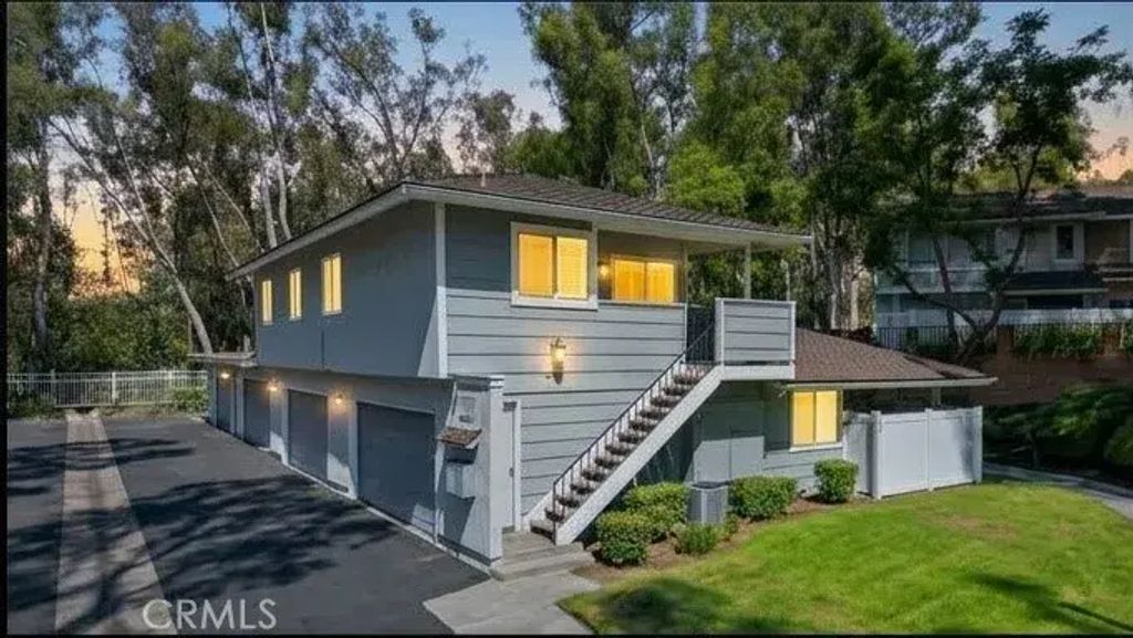 2536 Coventry, Fullerton