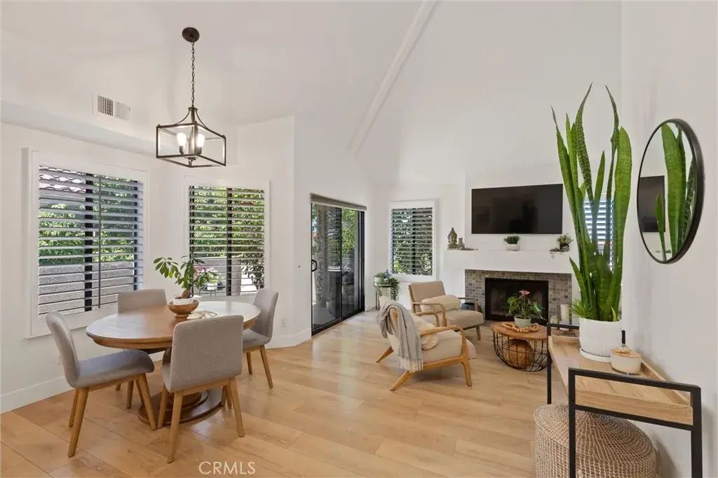 4782 Tiara 203, Huntington Beach