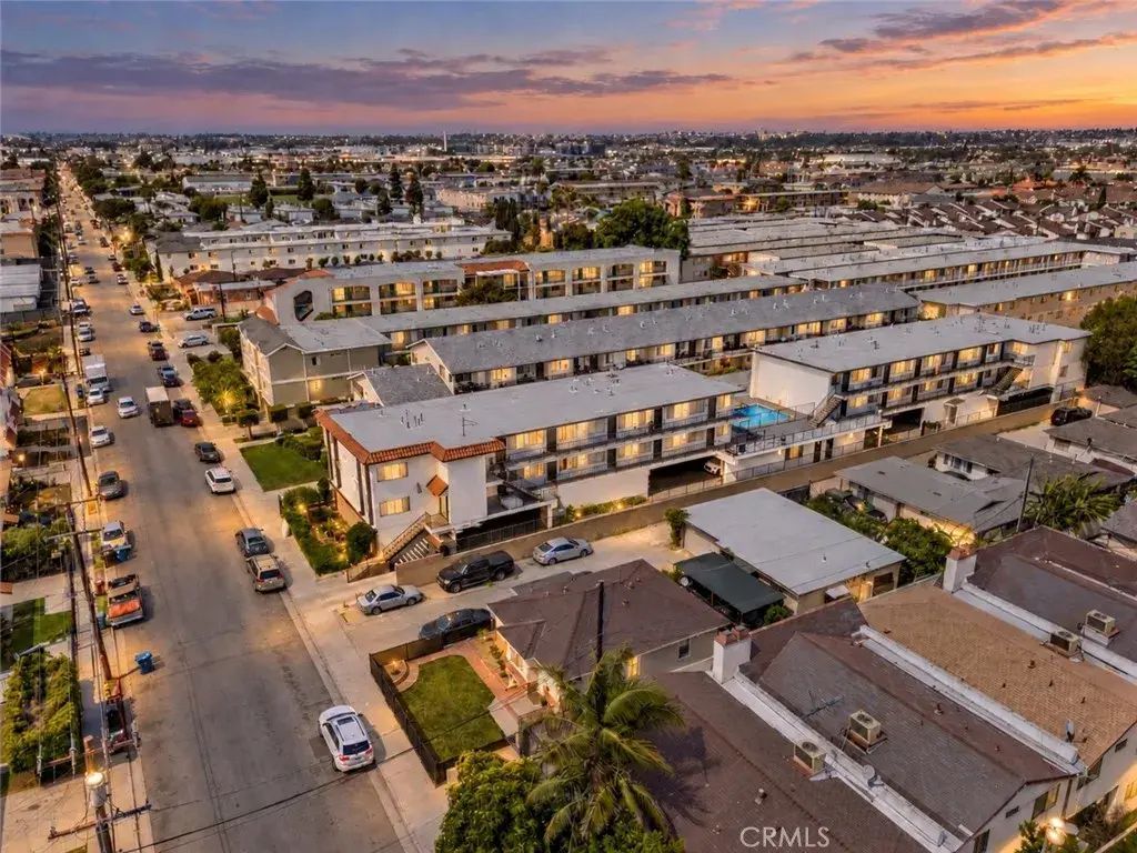 14110 Yukon, Hawthorne