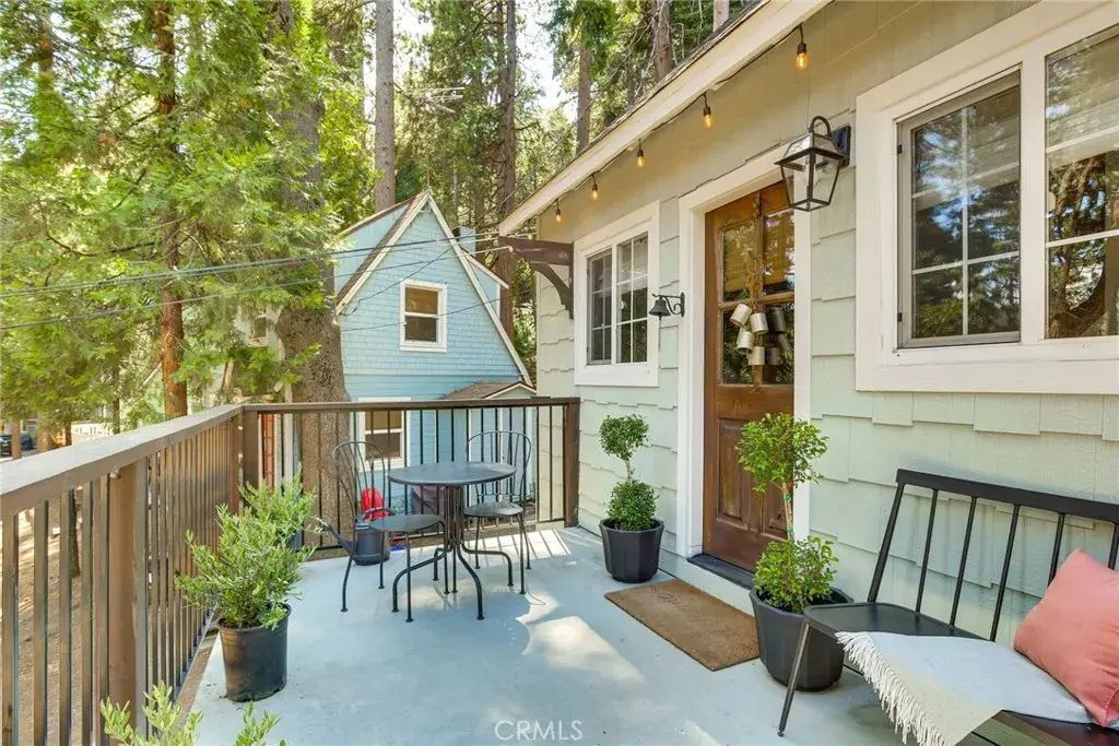 652 E Victoria Court, Lake Arrowhead