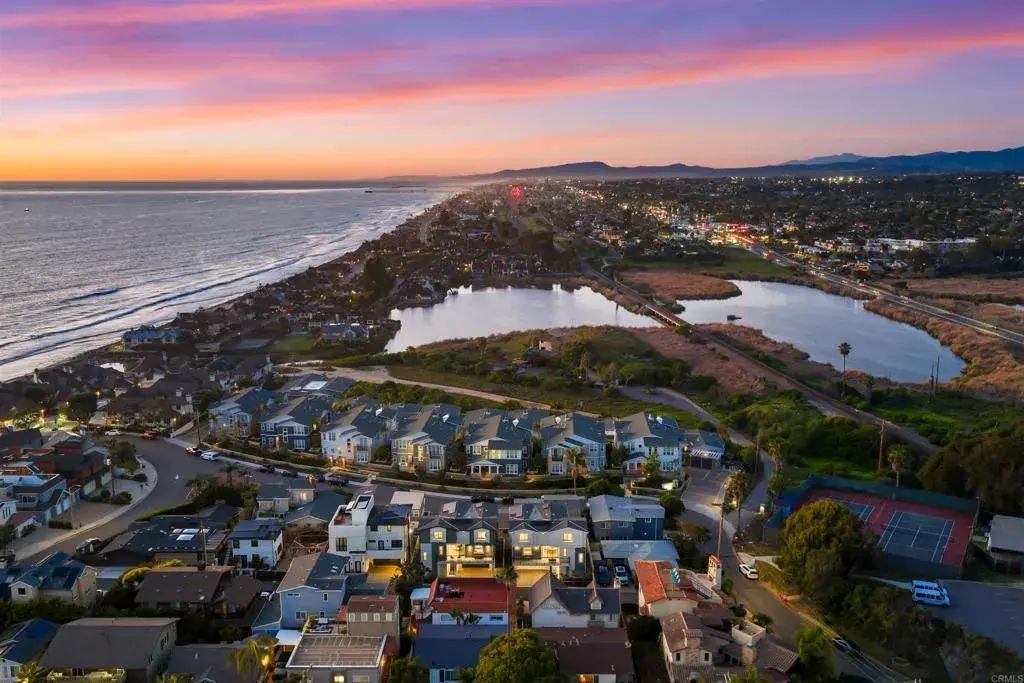 270 Normandy Lane, Carlsbad