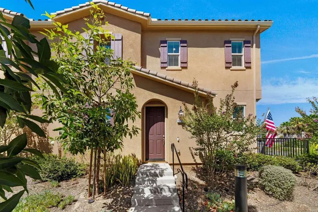 10529 Graphite Street, Spring Valley