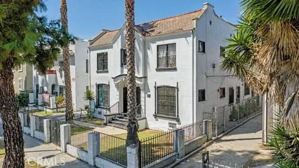 1121 W Martin Luther King Jr, Los Angeles