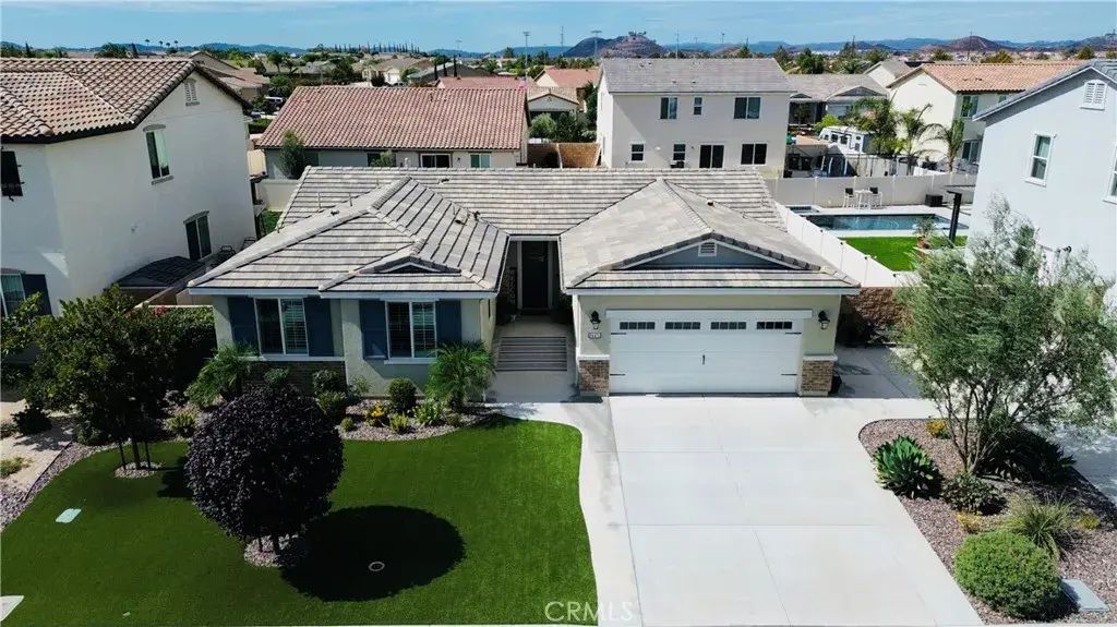 34471 Silky Dogwood, Winchester