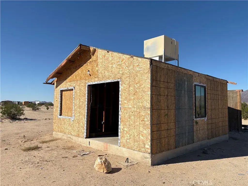 85875 Diamond Bar Road, 29 Palms