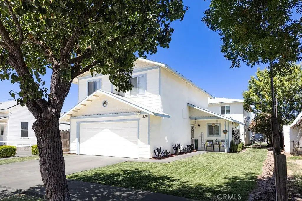 320 B, Lemoore