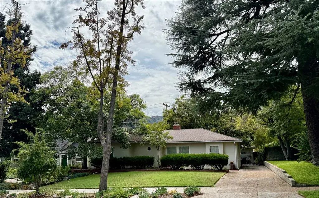 3637 Angelus Avenue, Glendale