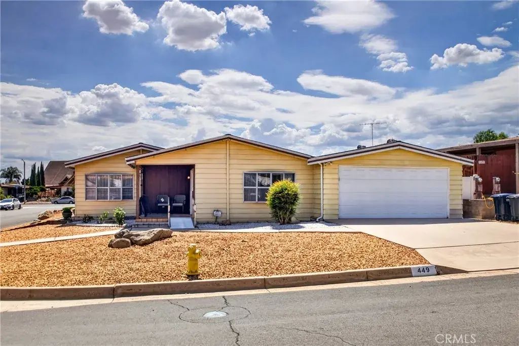 449 Crown Ridge Road, Perris