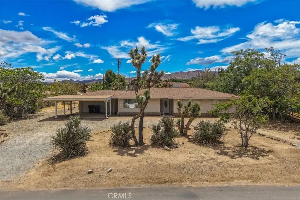 7983 Grand, Yucca Valley