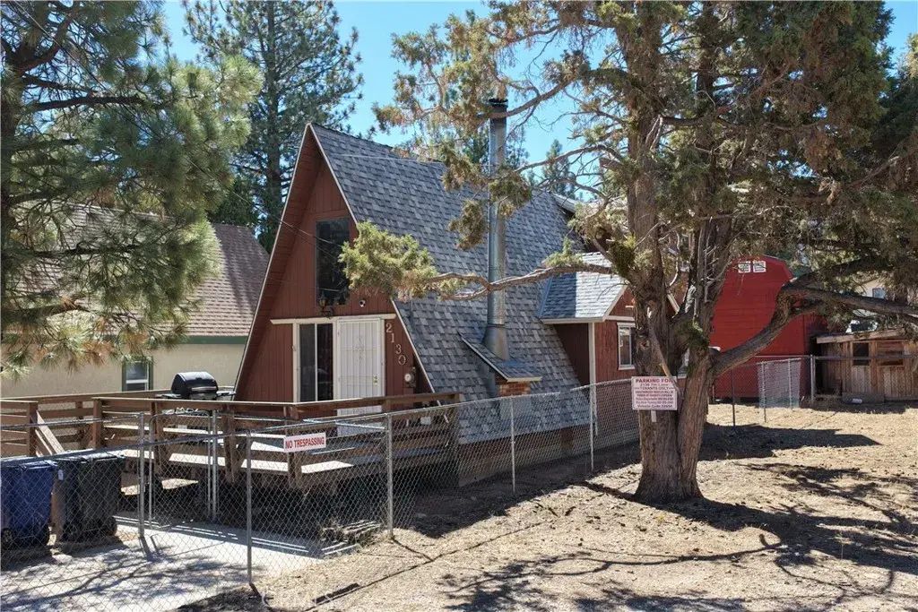 2130 7th Lane, Big Bear City