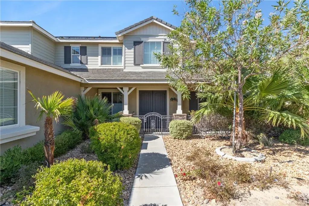3101 Camino Hermanos, Lancaster