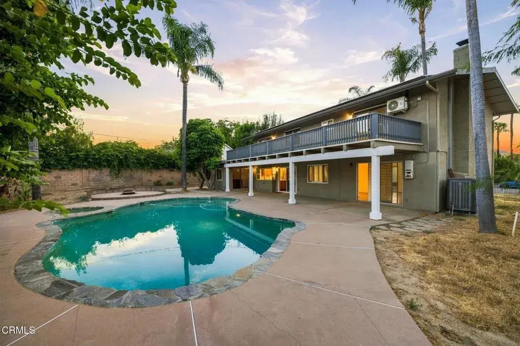 1128 El Monte Drive, Simi Valley