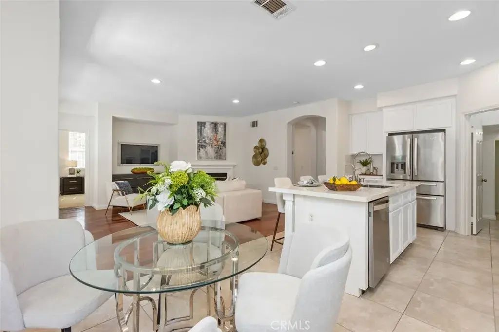 152 Treehouse, Irvine