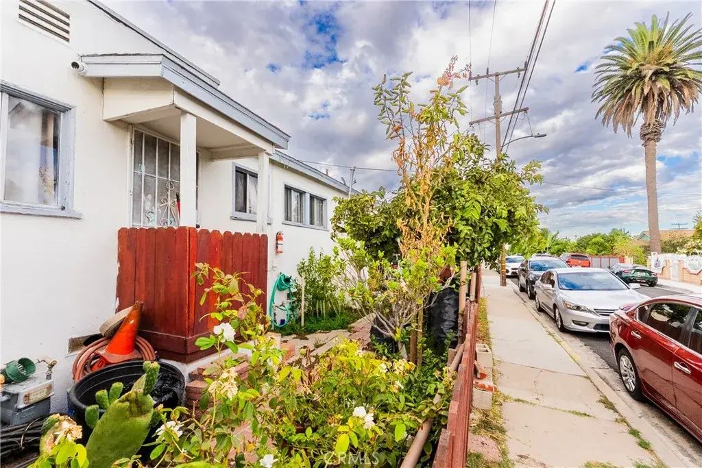 707 E 65th, Inglewood