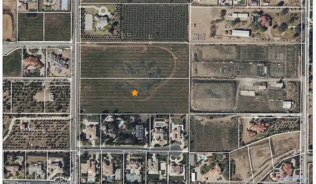 Gilbert Ave, Corona