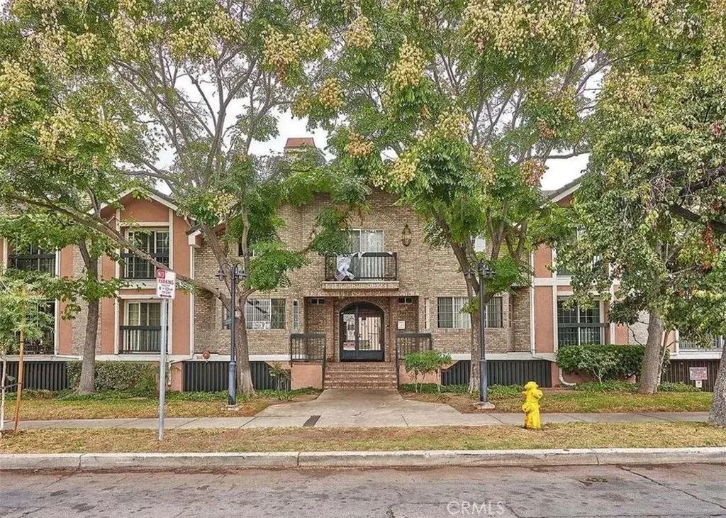 147 W Acacia 160, Glendale