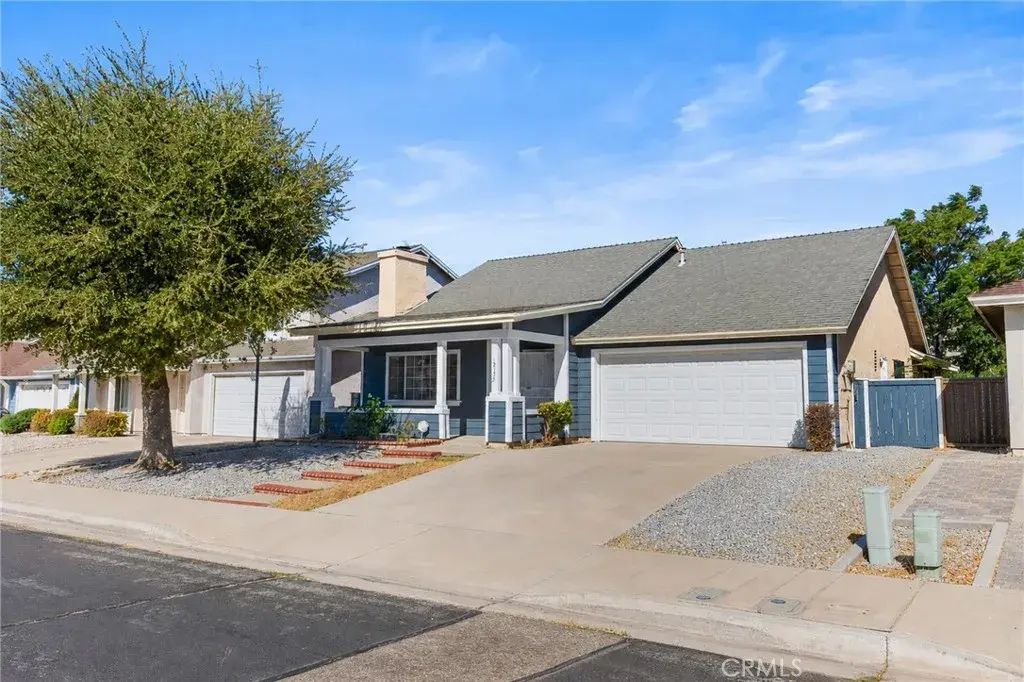 12175 Cobblestone Drive, Victorville