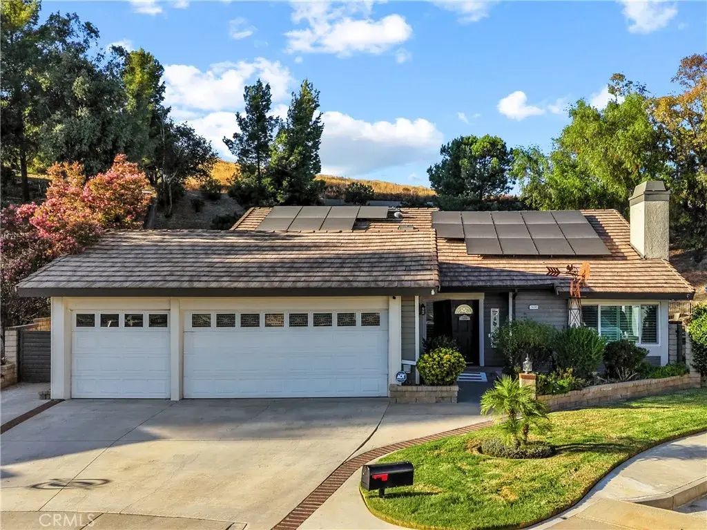 28083 Valcour Drive, Canyon Country